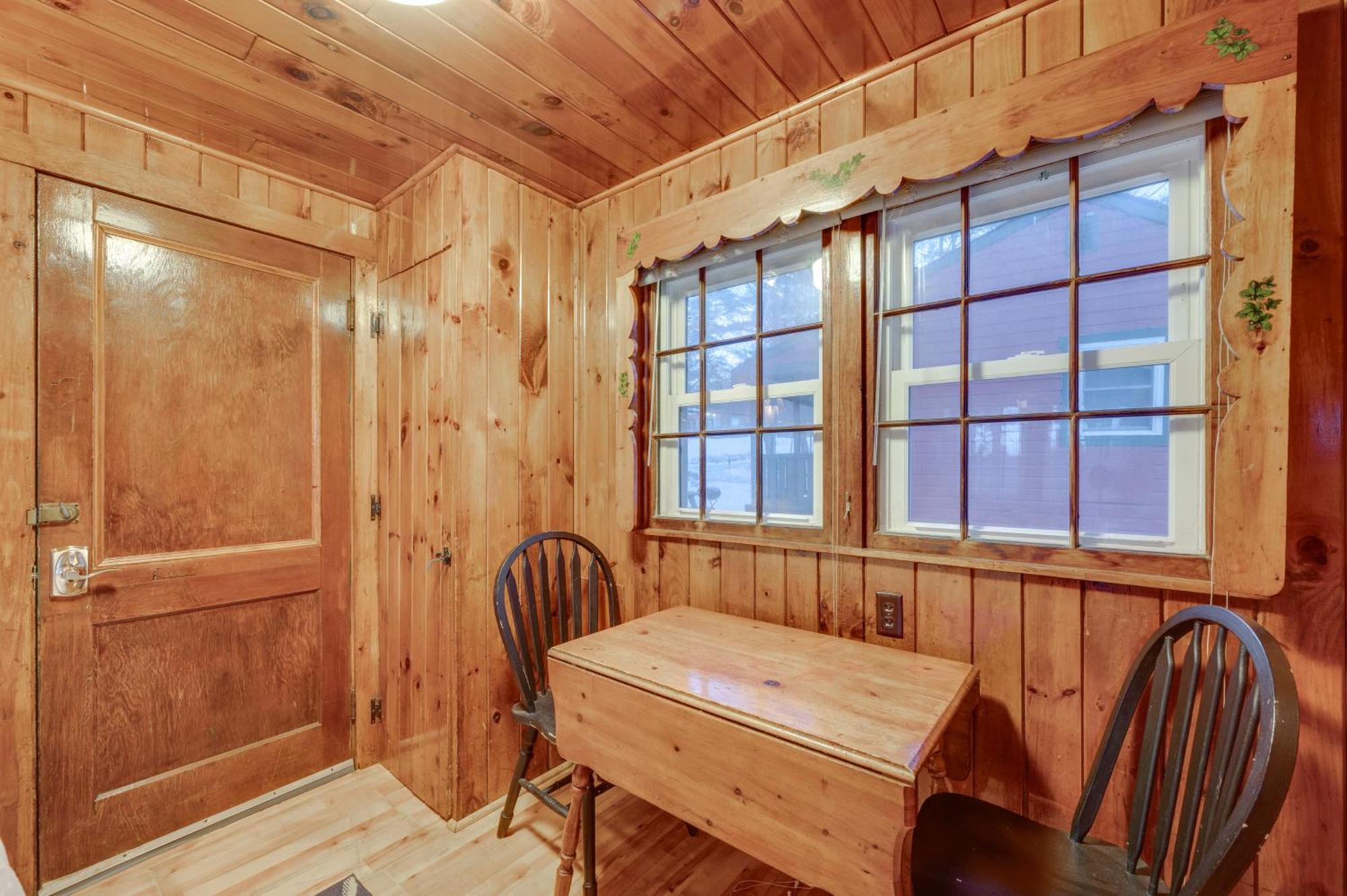 Cozy Laconia Studio With Pool Access - 2 Mi To Lake! Apartment Ngoại thất bức ảnh